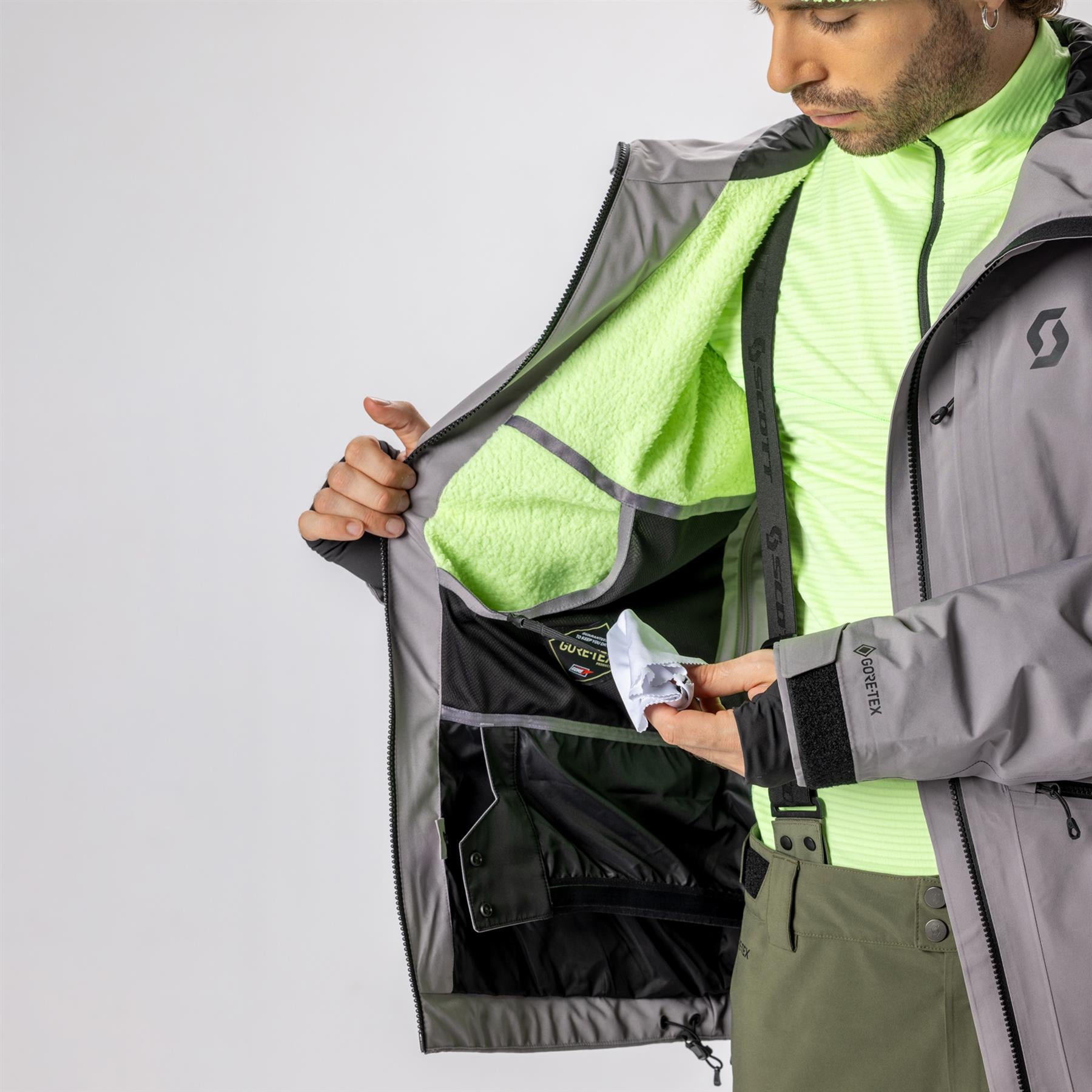 Scott Vertic GTX 2L Primaloft Mens Jacket Evening Grey