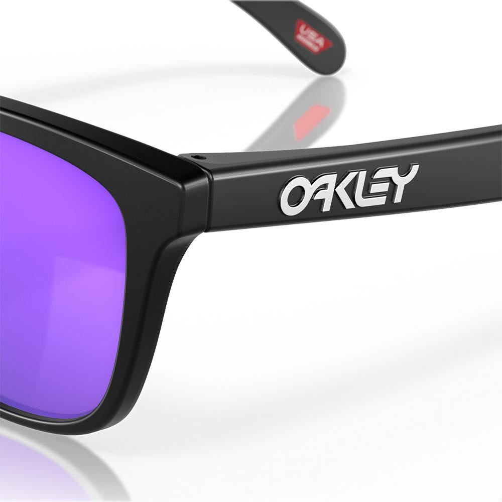 Oakley Frogskins Sunglasses Matte Black - Prizm Violet Lens