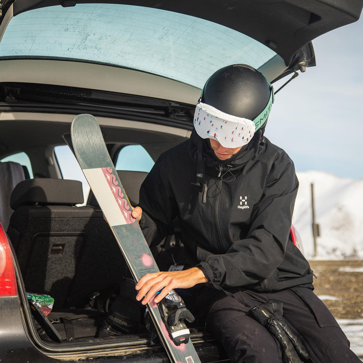Gogglesoc Lens Protector - Crowded Slopes