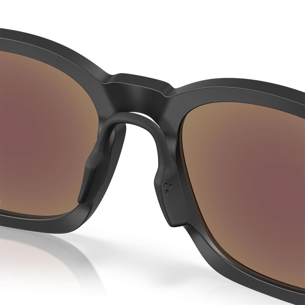 Oakley Shackle Sunglasses Matte Black - Prizm Sapphire Lens