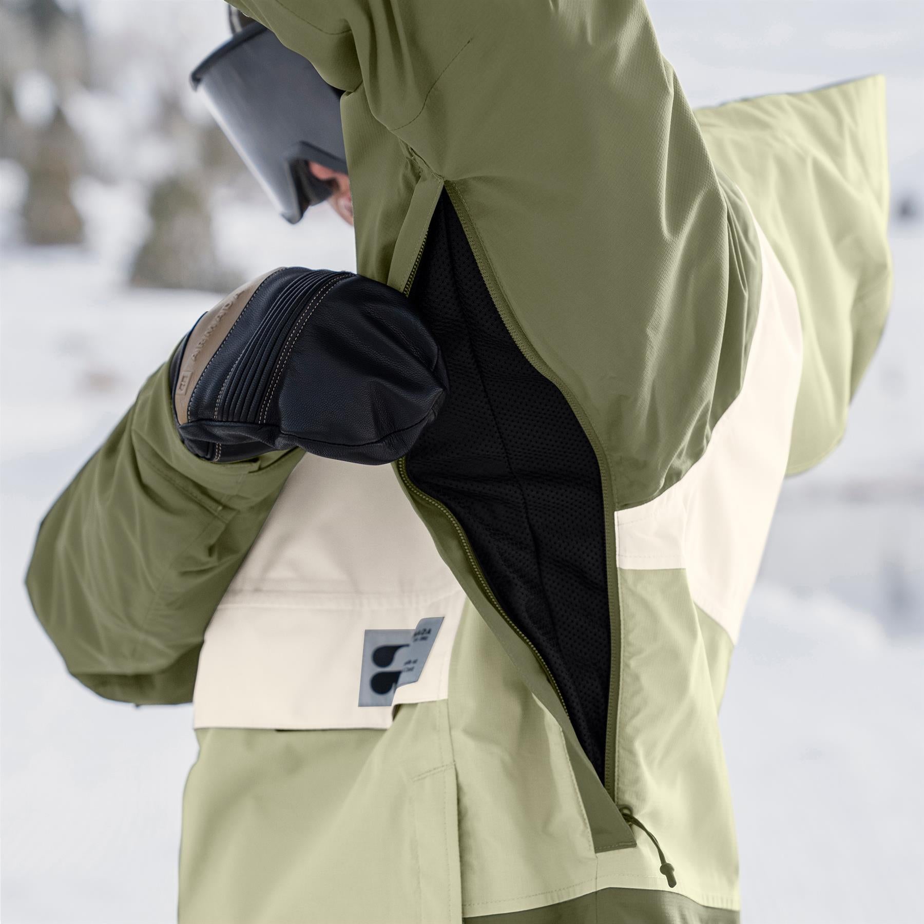 Armada Rosalie 2L Womens Insulated Anorak Jacket Macha/Olive