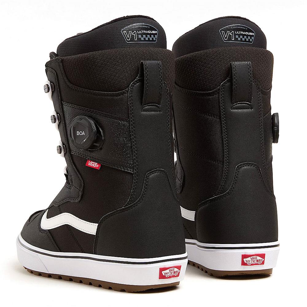 Vans Invado OG Mens Snowboatrd Boots Black/White 2026