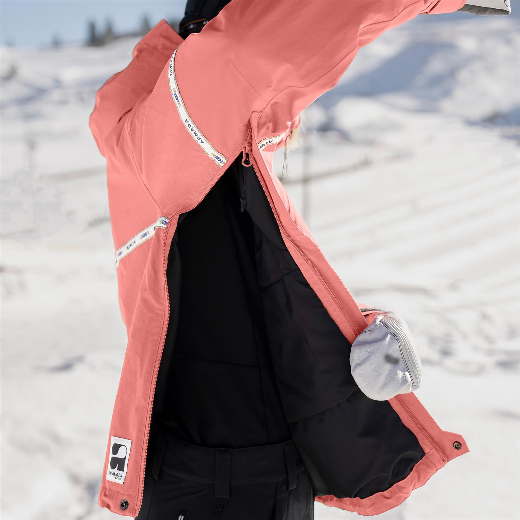 Armada Madaket 2L Womens Insulated Anorak Jacket Faded Rose