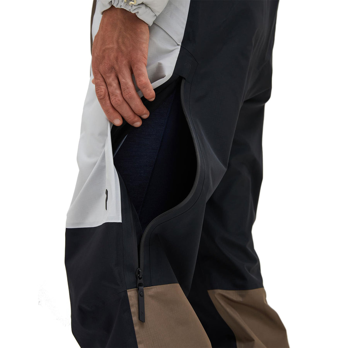 Peak Performance Mens Vertical Gore-Tex Pro Bib Pants Terrain Tan