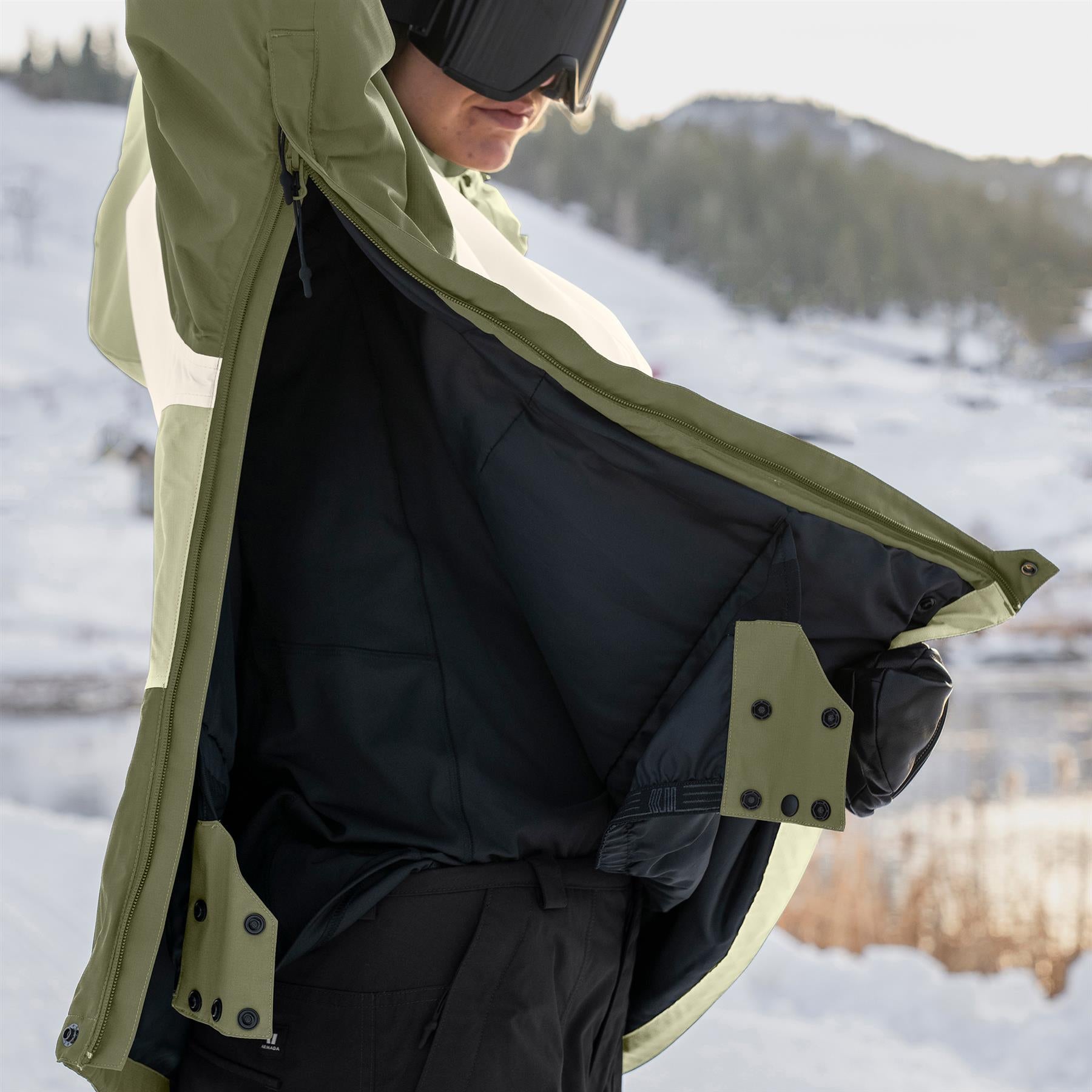 Armada Rosalie 2L Womens Insulated Anorak Jacket Macha/Olive