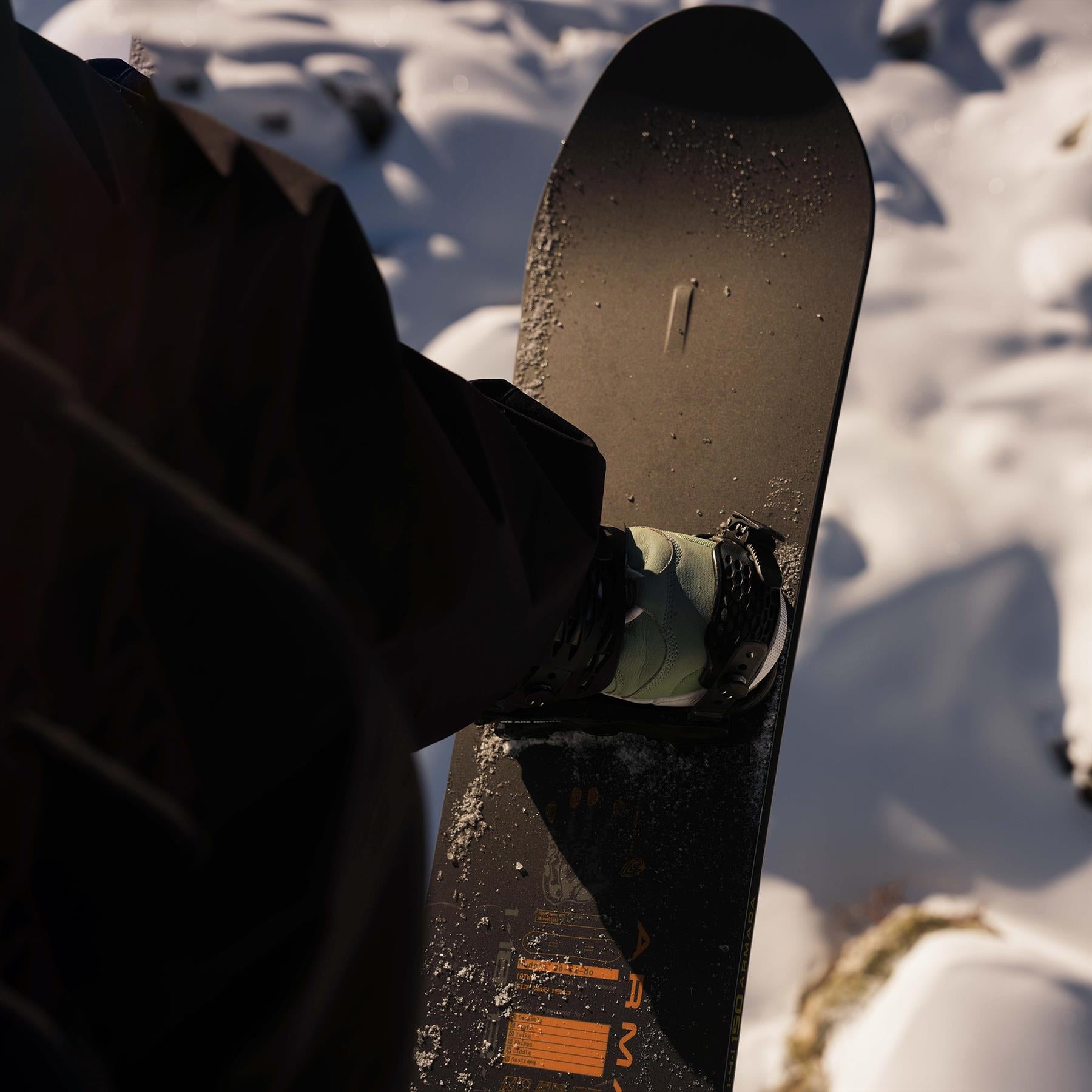 Armada The Beatnik Ltd Mens Snowboard 153cm