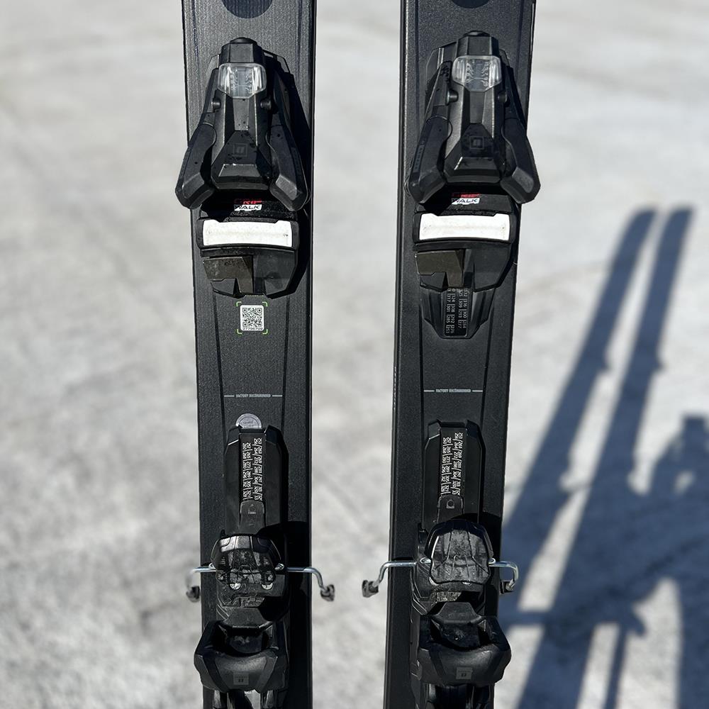 Armada Declivity 92Ti Ex-Demo Skis + Strive 11 D GW Bindings 2025 180cm